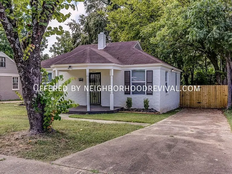 3513 Carrington Rd — Photo 2