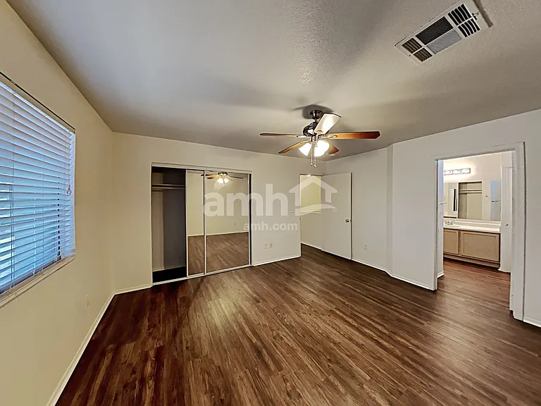 1310 S Red Rock St #A — Photo 10