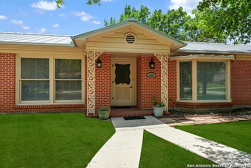 117 Danube Dr Photo 1