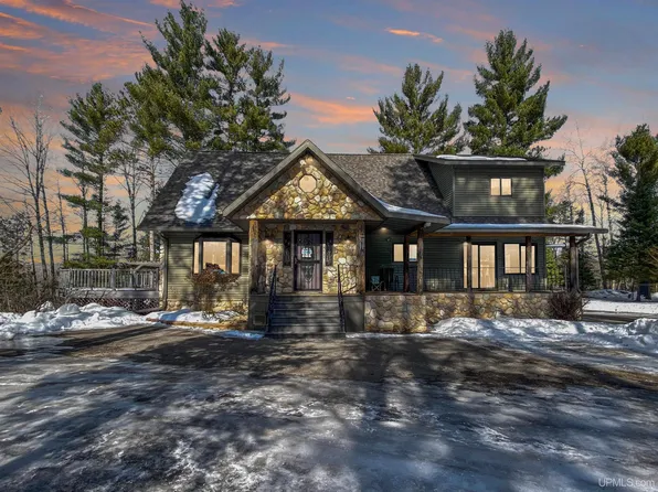 6327 Camels Clearing Rd, Florence, WI 54121