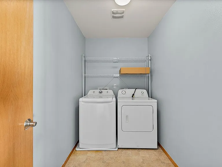 3130 Hoffman Hill Blvd — Photo 21