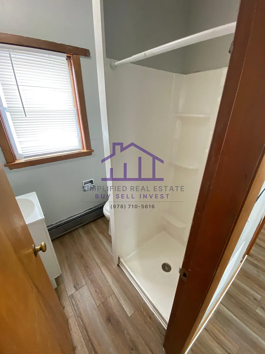 Building Photo - 49 Lowell St #6