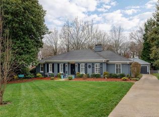 6400 Burlwood Rd, Charlotte, NC 28211