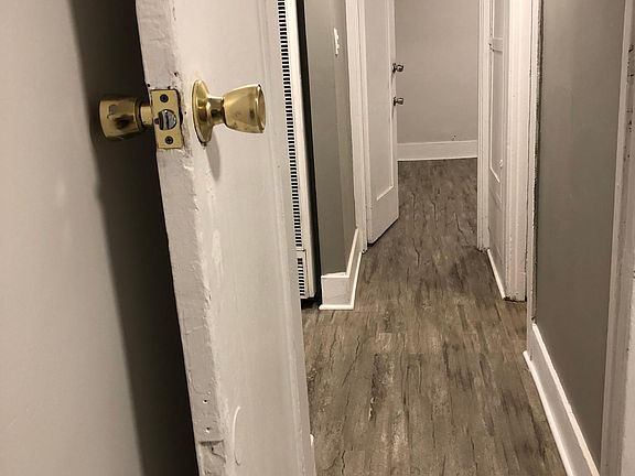 4th image of 1050 N Avenue 50