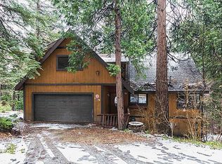 27920 Fern Dell Rd, Lake Arrowhead, CA 92352