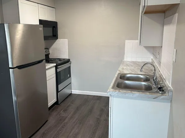 2624 Eastview Dr #5, Belleville, IL 62221