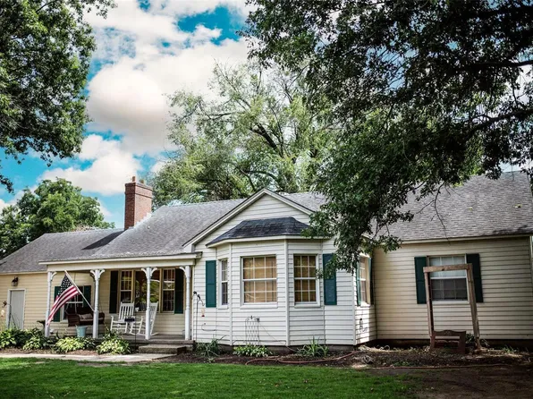 302 Missouri St, Steele, MO 63877