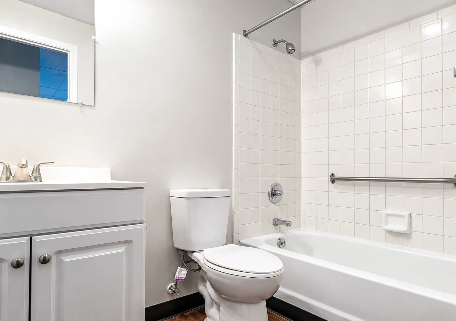 1743 Culbertson Ave — Photo 4
