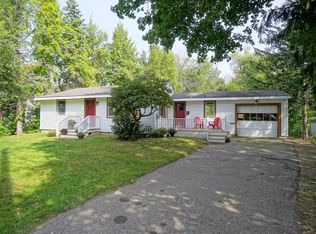 65 Pilgrim Rd, Haverhill, MA 01832