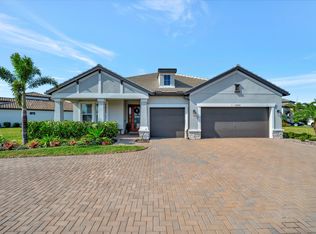 11605 Apple Tree Cir, Bradenton, FL 34211