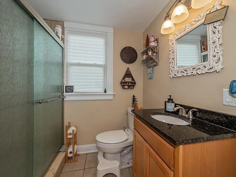 3941 Floral Ave — Photo 9