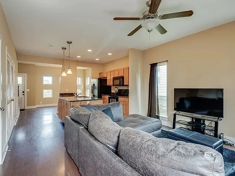 3529 Steffisburg Dr — Photo 8