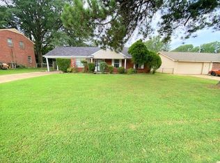 1373 Heathcliff Dr, Memphis, TN 38134