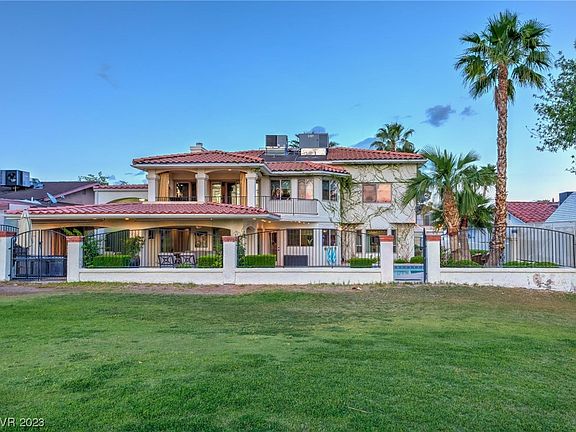 3rd image of 1522 Mancha Dr