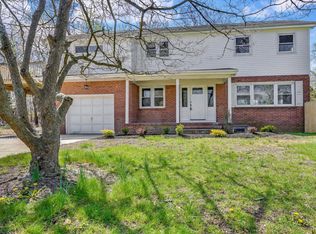 3 Fabio Ct, Neptune, NJ 07753