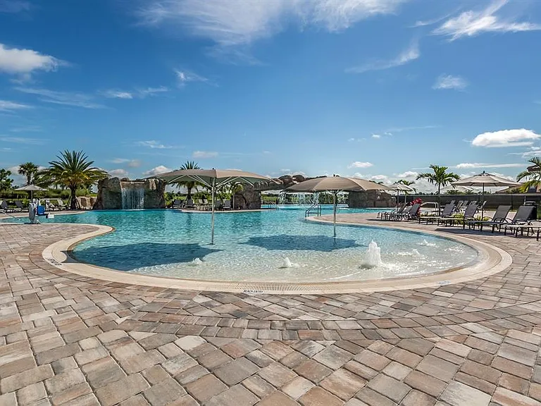 17637 Gawthrop Dr #104 — Photo 49