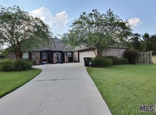 18222 Lake Myrtle Dr, Baton Rouge, LA 70817