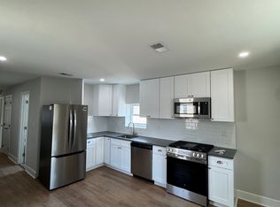 6370 Germantown Ave APT 3, Philadelphia, PA 19144