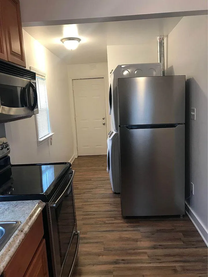 1 bed, $1,600 — Photo 4