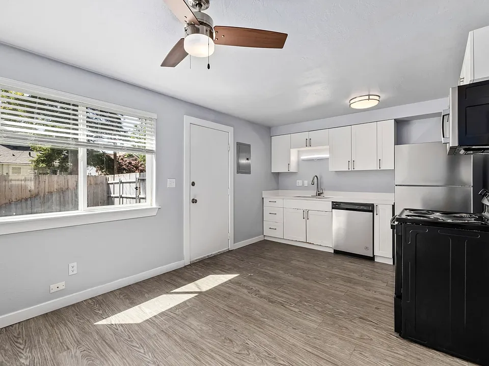 North River Apartments