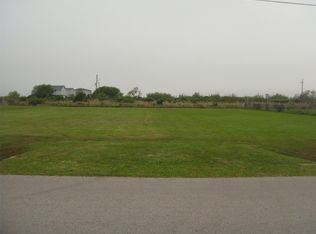 1131 Boyt Rd, Pt Bolivar, TX 77650