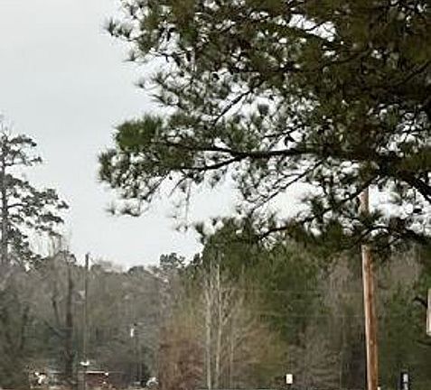 Exterior Neighborhood (street photo)