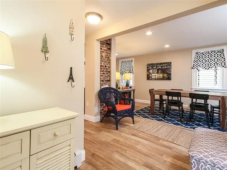 13 Lucas Ave — Photo 9