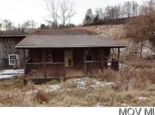 988 May Ridge Rd, Ellenboro, WV 26346