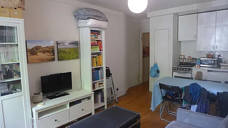 Rented by Garfield Realty 