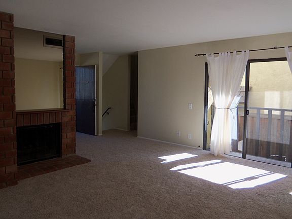 4th image of 1925 Anaheim Ave APT B1