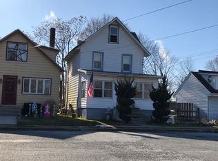 19 Broad St, Deepwater, NJ 08023