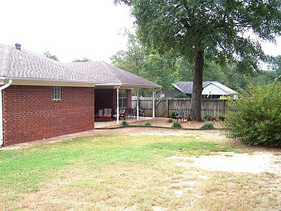 4th image of 119 Cody Dr