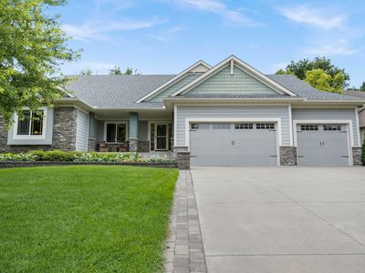 2073 Valley Creek Ln, Shakopee, MN, 55379