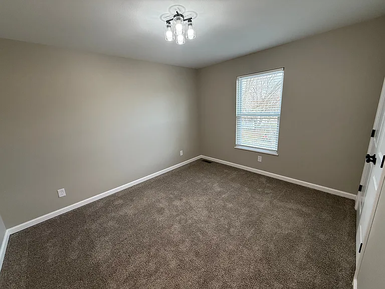 Upstairs Bedroom 1