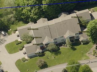 214 Hunters Ln NE #32, Rockford, MI 49341