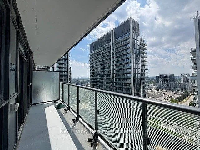 75 Oneida Cres #1703 — Photo 14
