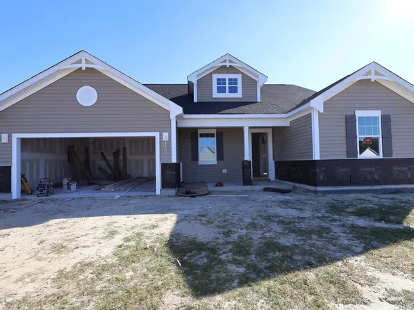 82 Seagrass Lndg, Lillington, NC 27546