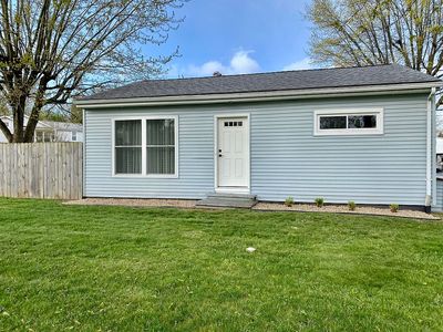200 E State St, Barberton, OH, 44203