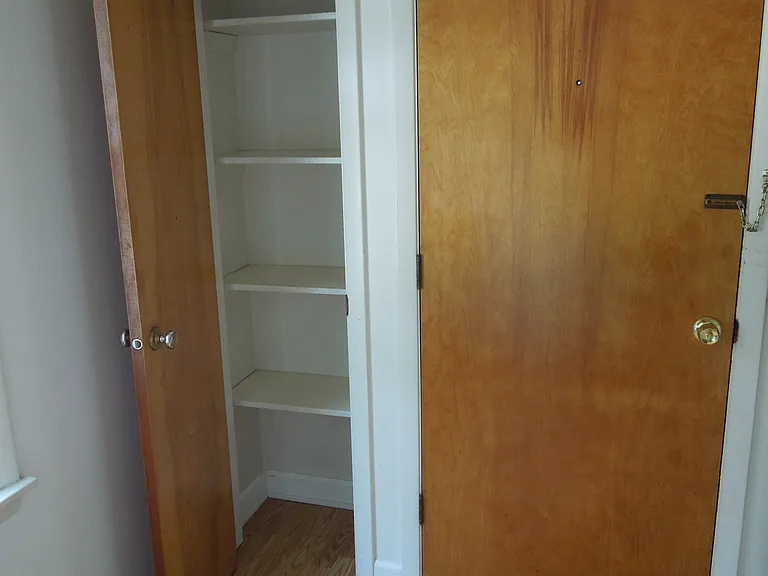 1615 Indiana St — Photo 16
