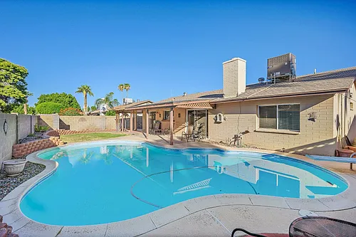 2319 E Loma Vista Dr Photo 1 2319 E Loma Vista Dr Photo 1
