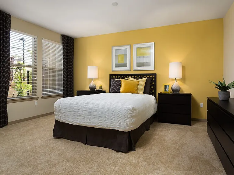 Classic Package I guest bedroom