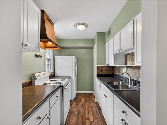 5th image of 3091 Colonial Way APT H4