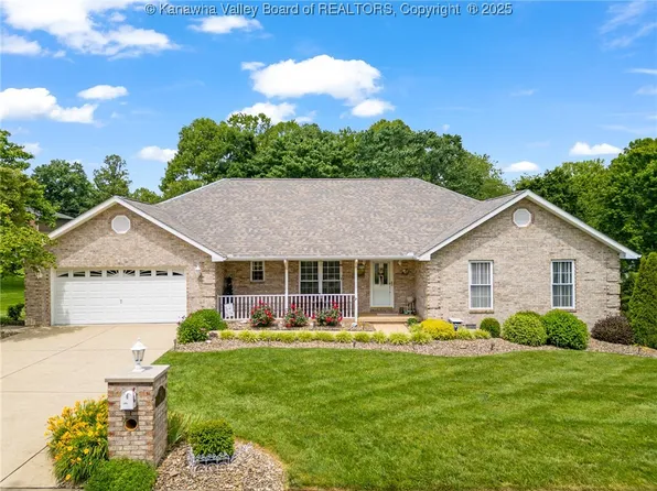 182 Summer Dr, Culloden, WV 25510