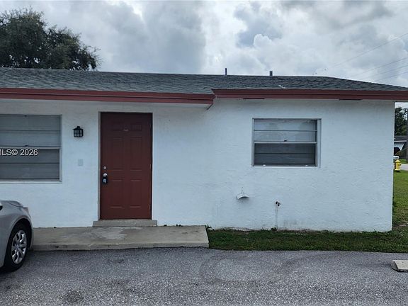 4th image of 8690 Sunset Dr APT A