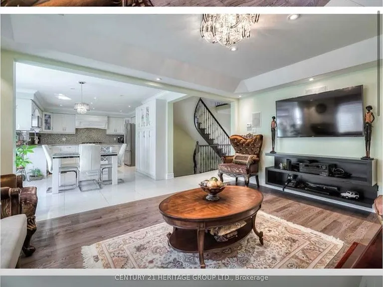 8 Driftwood Ct #MAIN — Photo 5