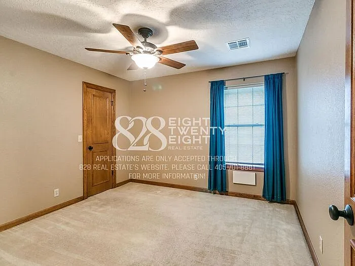 3723 Barwick Ct — Photo 61
