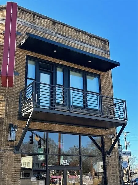 Building Photo - 103 W Tuscaloosa St