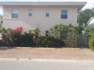 154 131st Ave E APT 1, Madeira Beach, FL, 33708