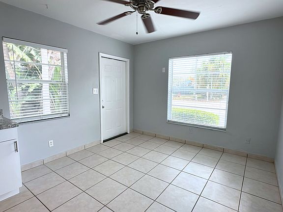 5th image of 627 NE 10th Ave #11148434