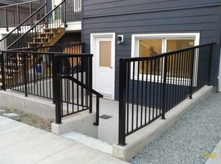 5646 Portland St, Burnaby, BC V5J2R6